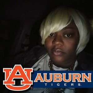 Meet your Posher, Ana